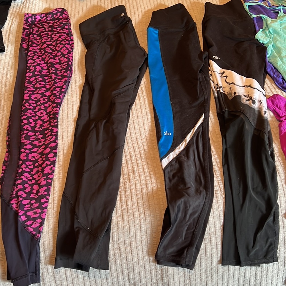 Alo & Lululemons leggings and workout shirts